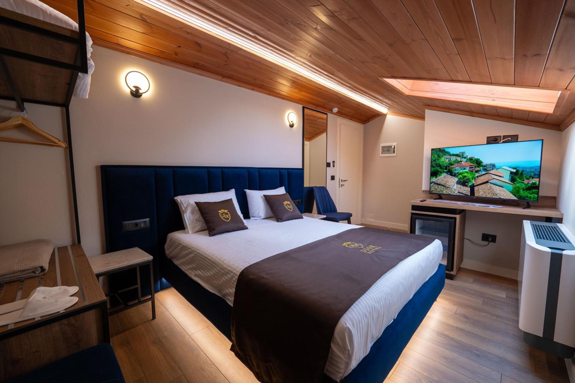 Dior 4* Krujë